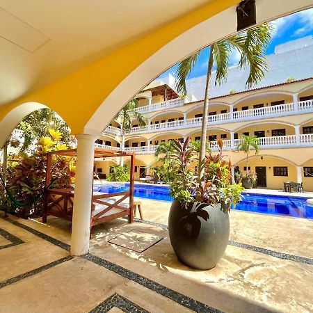 We Playa Hotel Playa del Carmen Extérieur photo