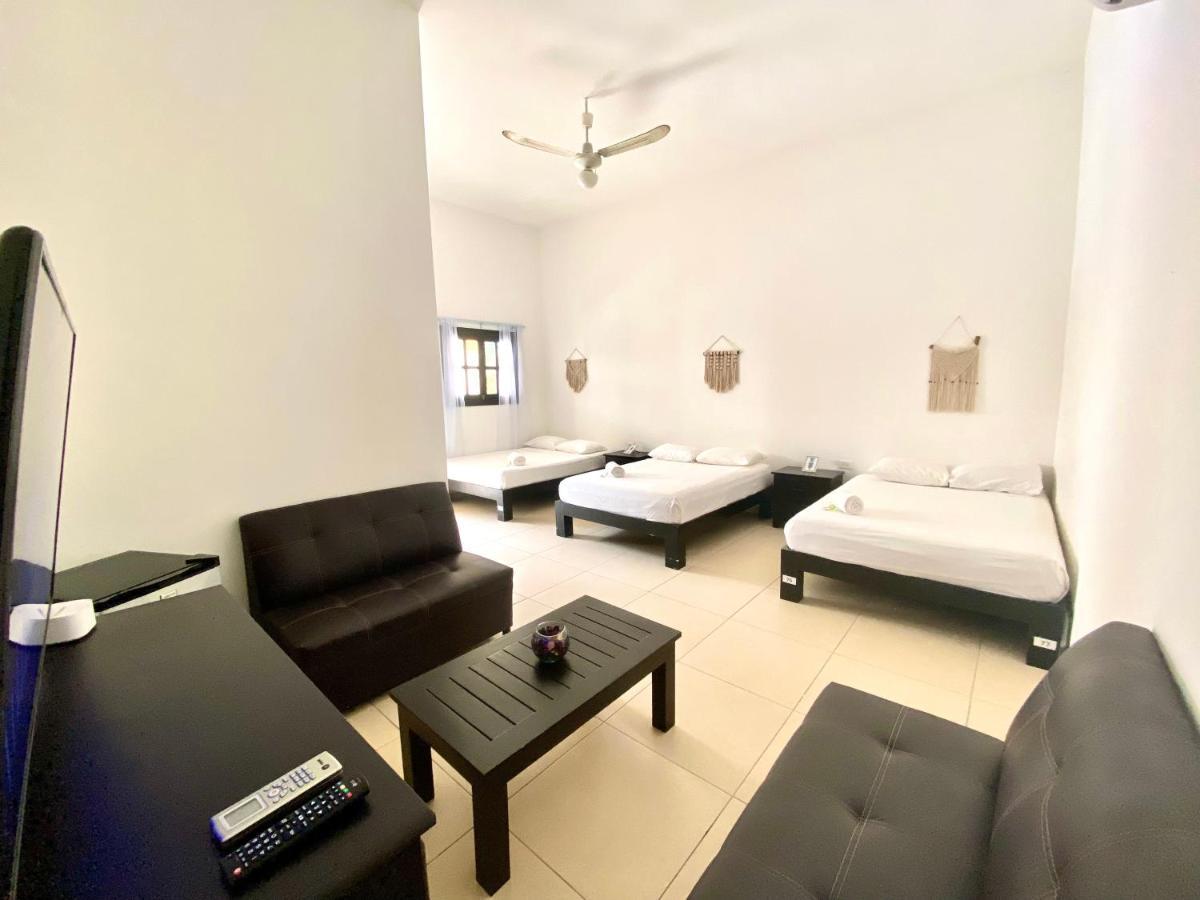 We Playa Hotel Playa del Carmen Extérieur photo