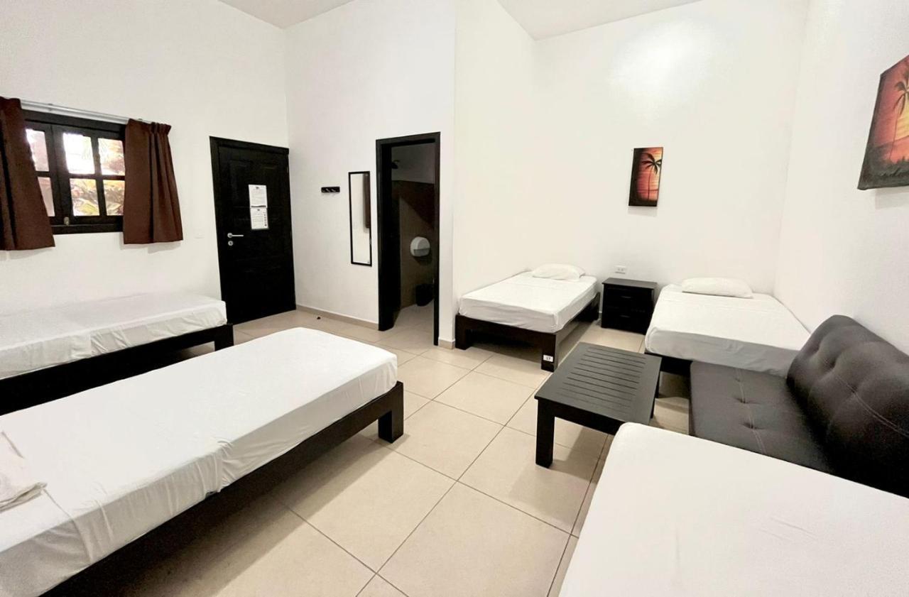 We Playa Hotel Playa del Carmen Extérieur photo