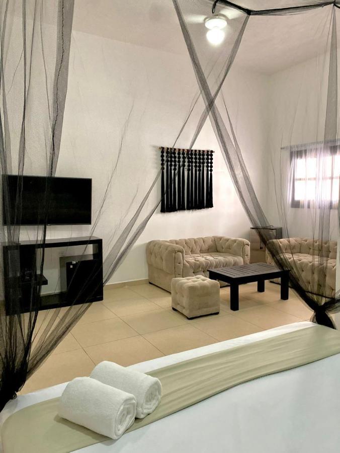 We Playa Hotel Playa del Carmen Extérieur photo