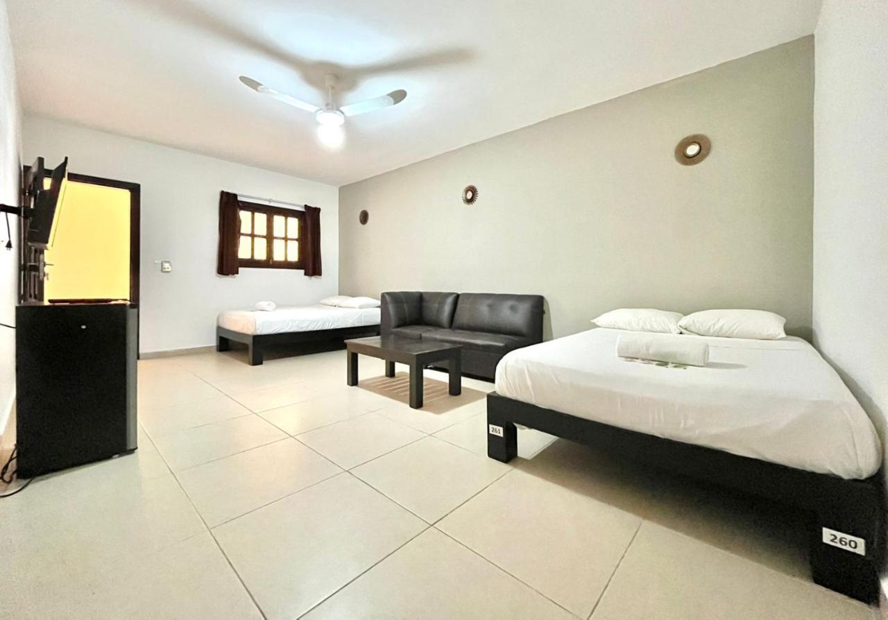 We Playa Hotel Playa del Carmen Extérieur photo